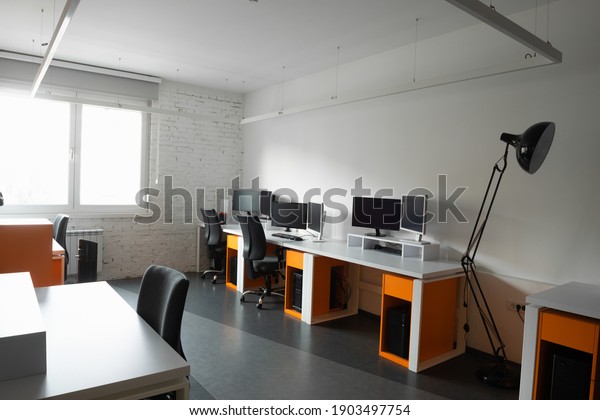 Workspace of a small\
professional company\
team
