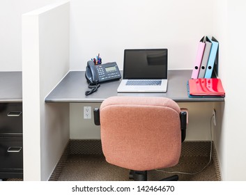 1000 Clean Workstation Stock Images Photos Vectors