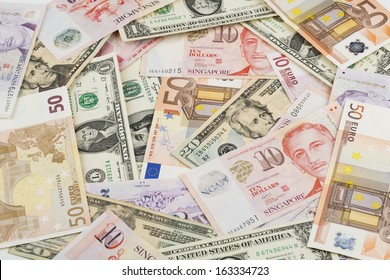 World Currencies Background (seamless).