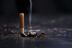 Világ Dohány Nap Koncepció Stop Smoking.tobacco Cigaretta Csikk A Padlón