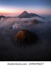 The world-famous Mount Bromo is one of five volcanoes in the Bromo Tengger Semeru National Park. Do note that the Bromo, as it’s lovingly called, is not the highest with its 2.392 metres, but it is th
