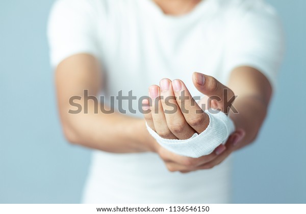 Wounds in the Hand
