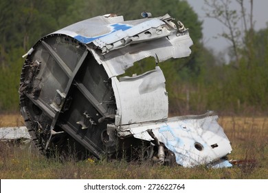 Wreck of a crashed aircraft