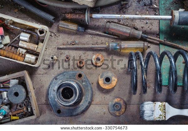 Wreck hand tools and car
parts