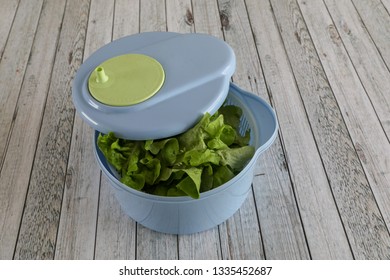 Wringer with salad