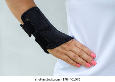 Wrist Brace For The Treatment Of Wrist Injury, Carpal Tunnel Syndrome.