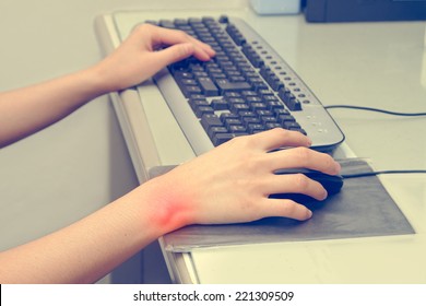 Wrist Pain From Working With Computer,Carpal Tunnel Syndrome