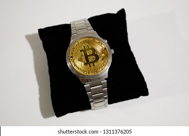 Buy Sell Bitcoin Images Stock Photos Vectors Shutterstock - 