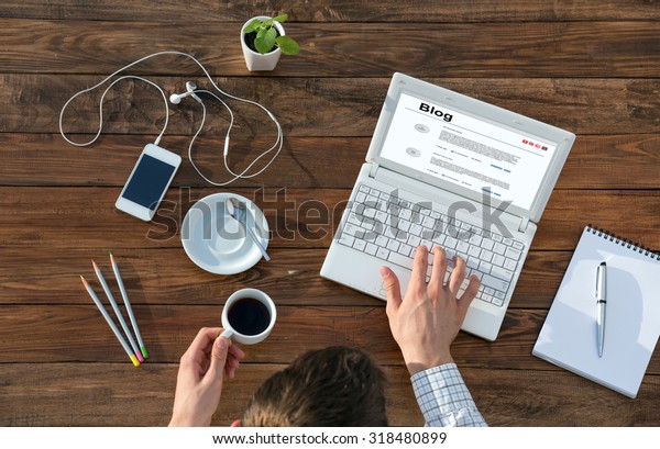 Writer Working On Computer Wooden Desk Stockfoto Jetzt Bearbeiten