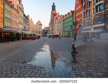 Wroclaw. Old Market Square On A Sunny Morning.