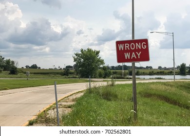 Wrong Way Sign.