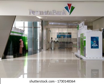 WTC II, Sudirman, Jakarta, Indonesia - April 28, 2020 : Bank Permata office located in the office area during the virus pandemic