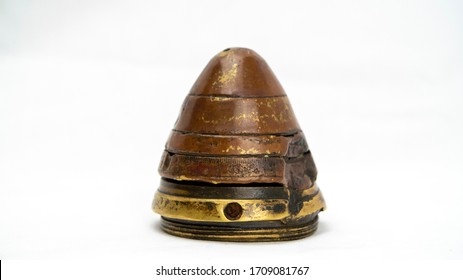 WW1 British 18 Pounder Shrapnel Shell Fuse. Fired 18 Pdr Fuse Cap From Ypres