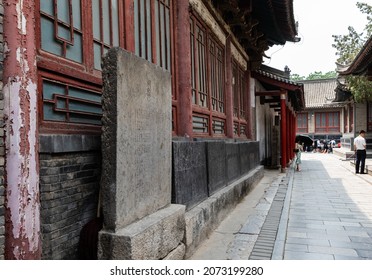 Xi'an, China - July 17, 2021: Row Of Steles Outdoors In Stele Forest Or Beilin Museum, Xi'an, Shaanxi, For Steles And Stone Sculptures Of Chinese Caligraphy, Paiting And Historic Records. Heritage.