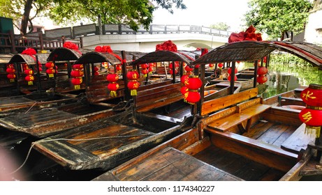 Xingtan Town, Shunde, Guangdong, China - AUG 6, 2018: The Visitor Boats On The Inland River, Fengjian Ancient Village