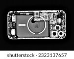 X-ray view inside iPhone 13 Pro max