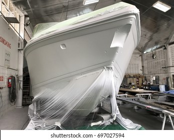yacht to repair and maintenance and painting