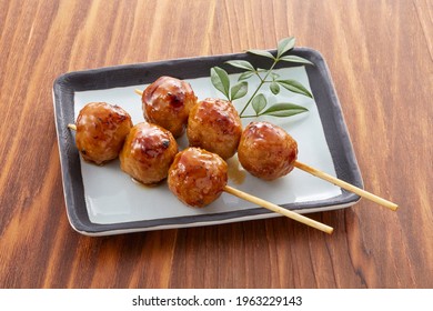 Yakitori - Tsukune (Charcoal grilled chicken meatballs skewers)