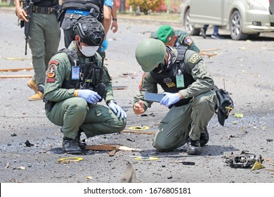 YALA / THAILAND - 17 march 2020: EOD officials are investigating evidence after the car bomb incident to prove legal evidence in Yala province, Thailand.