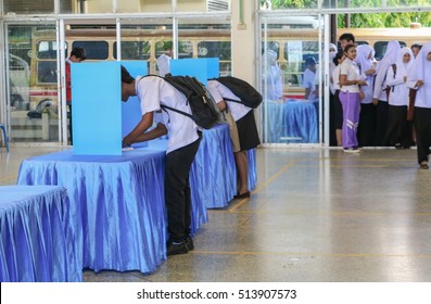 YALA, Thailand November 11,2016 : Vote Of Student   Elections  In University In South 