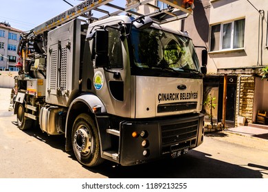 Yalova, Turkey - August 1, 2017: High Pressure Drain Opening And Cleaning Truck Belongs To The Local Municipality Of The Town In The Streets During The Evening Of Fall Season