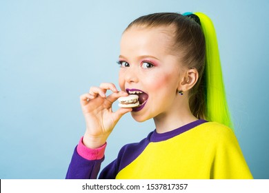 Yang Kid Having Snack Breaks Delicacy Stock Photo 1537817357 | Shutterstock