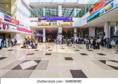 317 Yangon International Airport Images, Stock Photos & Vectors 