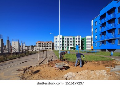 Bilder Stockfotos Und Vektorgrafiken Garten Und Landschaftsbau