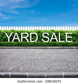 Yard sale sign on the road side