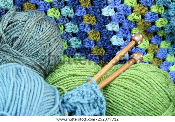 Knitting yarn crafts