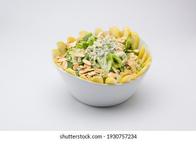 Yellow Apple Salad With Blue Cheese