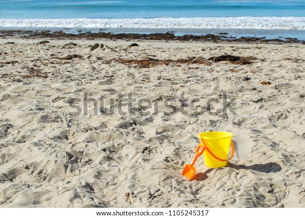 orange sand bucket