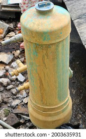 Yellow Dirt From Ground Water Stuck To The Water Filter Tube