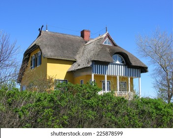 Dog House Dormer Images Stock Photos Vectors Shutterstock