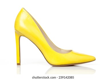 mustard colour court shoes