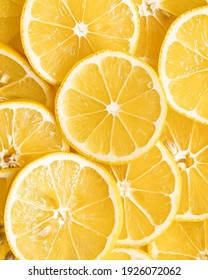 Yellow lemon slices pattern texture background

