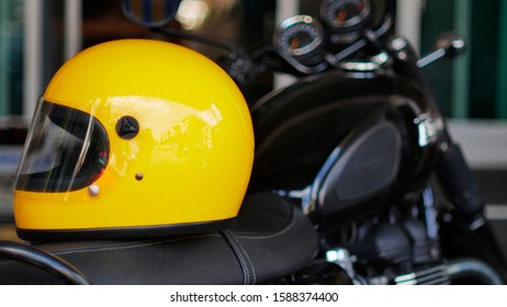 Download Yellow Motorcycle Helmet Photos 3 272 Stock Image Results Shutterstock PSD Mockup Templates