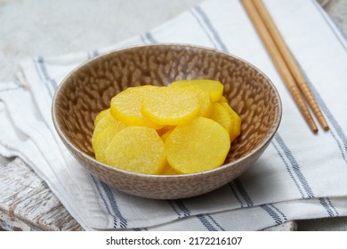 yellow Pickled radish or danmuji ,asian side dish 