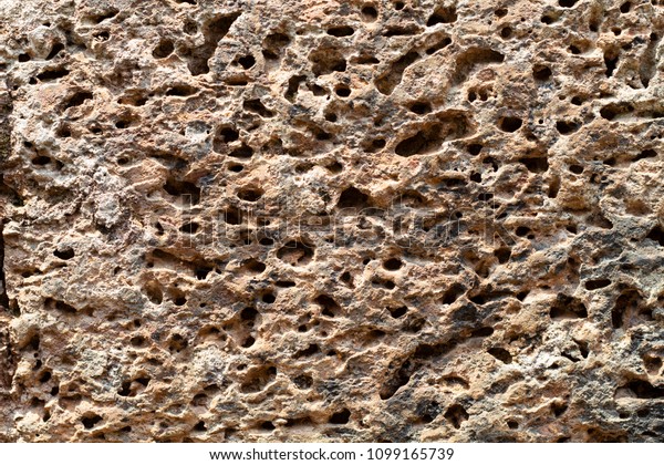 porus stone