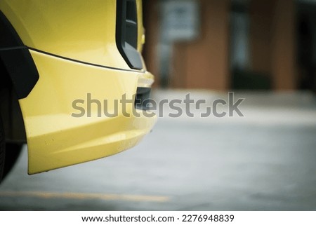 yellow rear bumper seen from the side