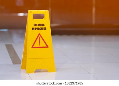 106,668 Warning boards Images, Stock Photos & Vectors | Shutterstock