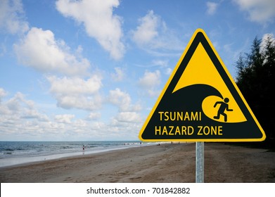 Royalty Free Tsunami Warning Stock Images Photos Vectors