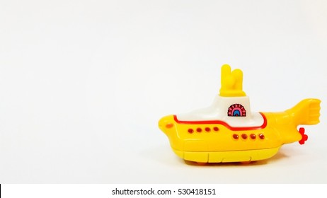 Yellow submarine diecast with white background