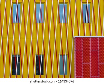 Yellow wall with modern braiding pattern
