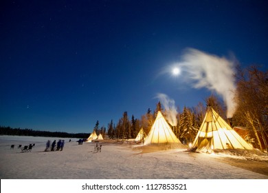 Yellowknife Aurora Camp