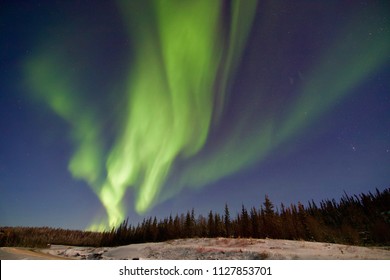 Yellowknife Aurora View