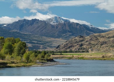 Yellowstone River, Absaroka Mountains, Montana.