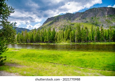 Yellowstone River With Beautiful Trees And Mountains