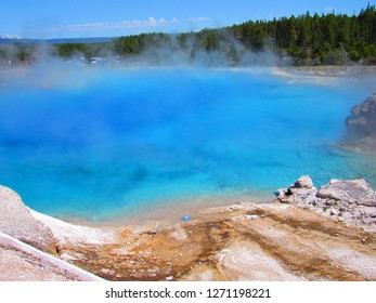 Yellowstone Steaming Lake