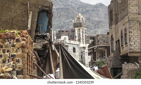 Yemen / Taiz City - July 26 2018
Religious shrines destroyed and not destroyed by the war and destruction left by the war in Yemen.